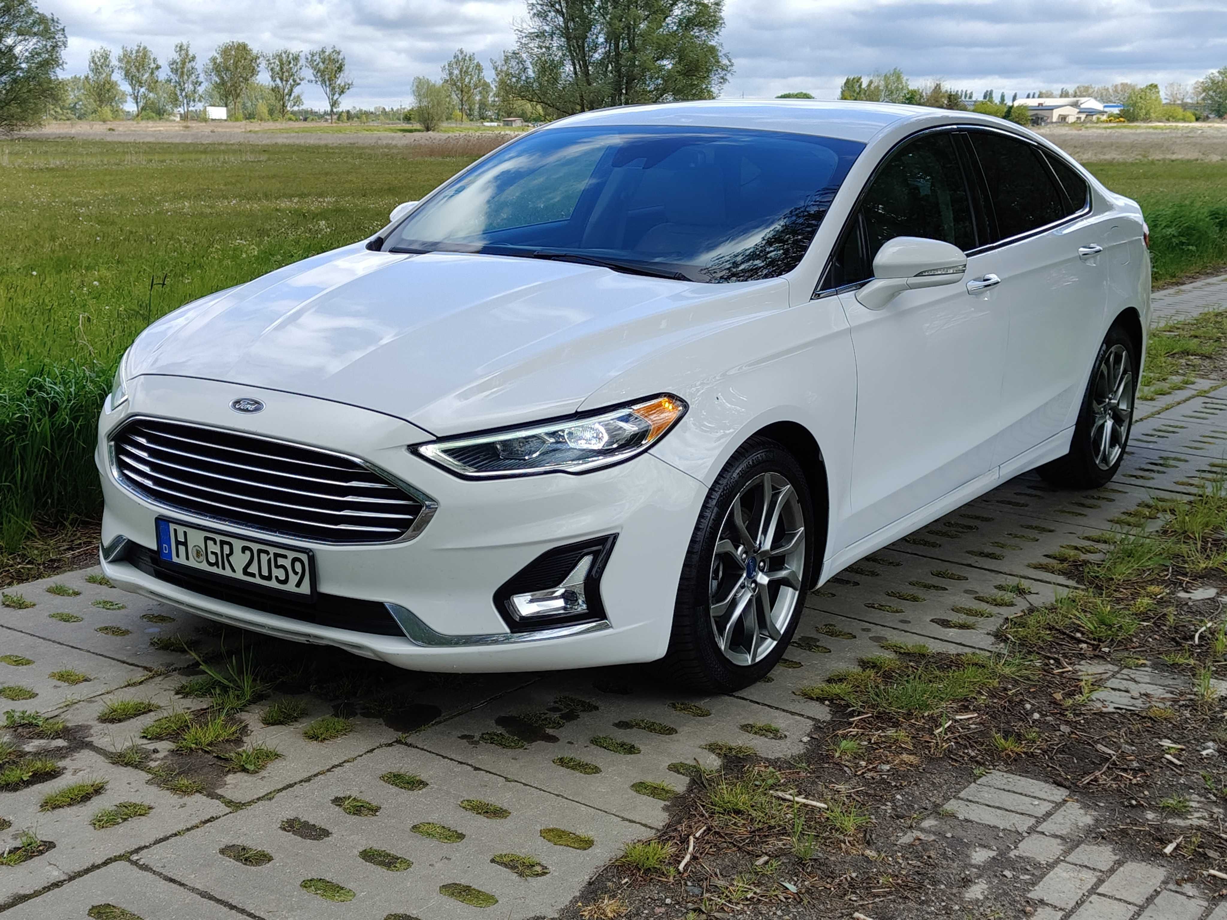Ford Mondeo * USA * 1.5 Benzyna * Kamera * Skóry * Nawigacja * Ledy *