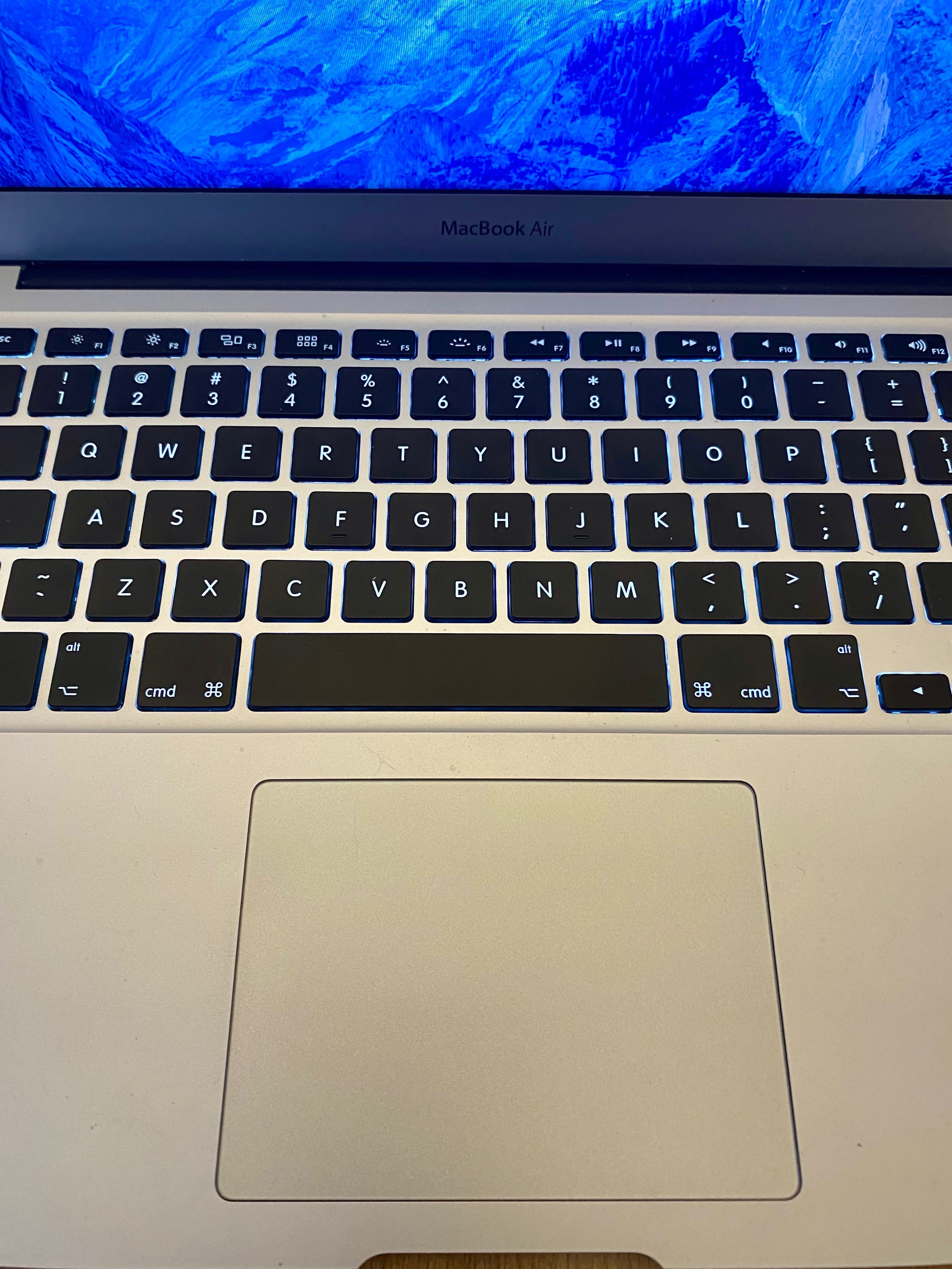 MacBook Air 13 8GB jak nowy