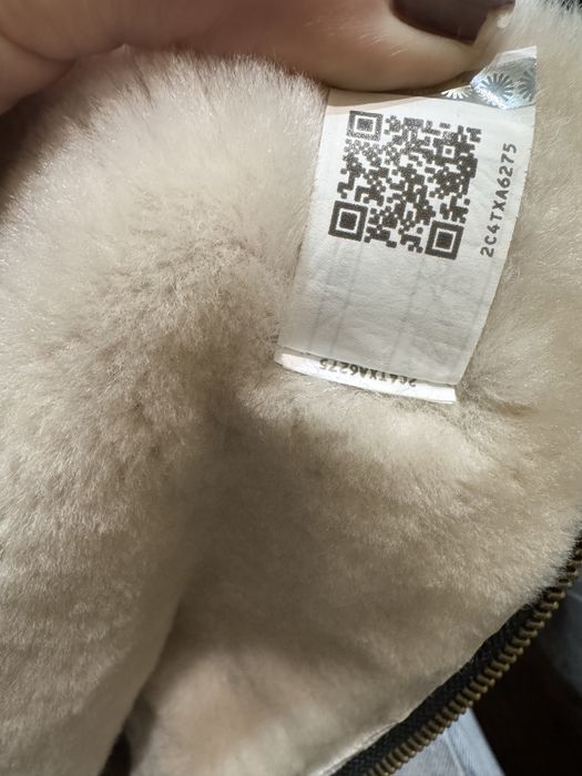 Шкіряні на овчині Ugg 38 розмір 24 см