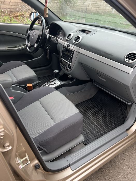 Продам шевролет нубира