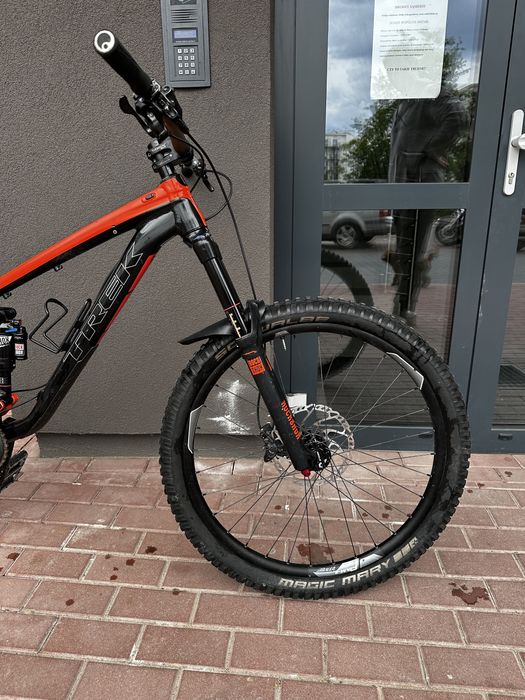 Trek Slash 9 rama m aluminiowa