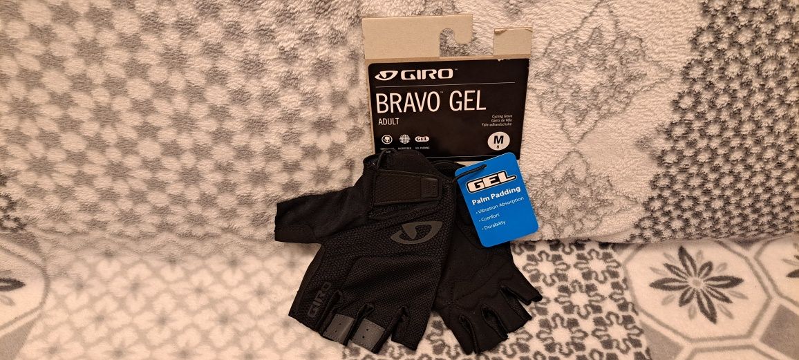 Nowe Rękawiczki Rowerowe Szosowe Giro Bravo Gel w rozmiarze M