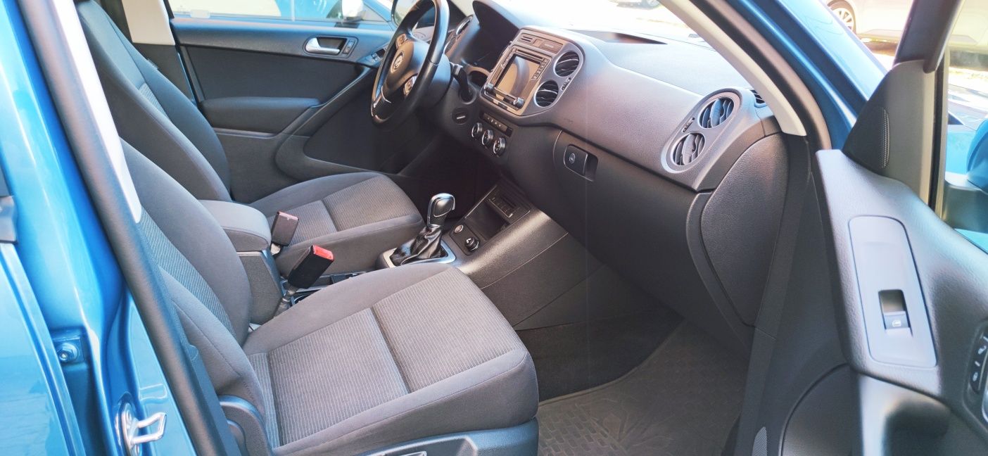 VW Tiguan 2017r. 2.0 Limited benzyna automat 4x4 wynajem najem długote