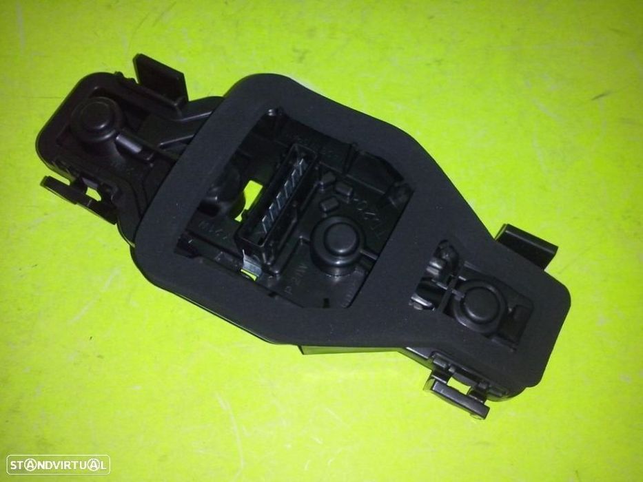 Base Suporte lampadas farolim trás Peugeot Partner Citroen Berlingo NOVO