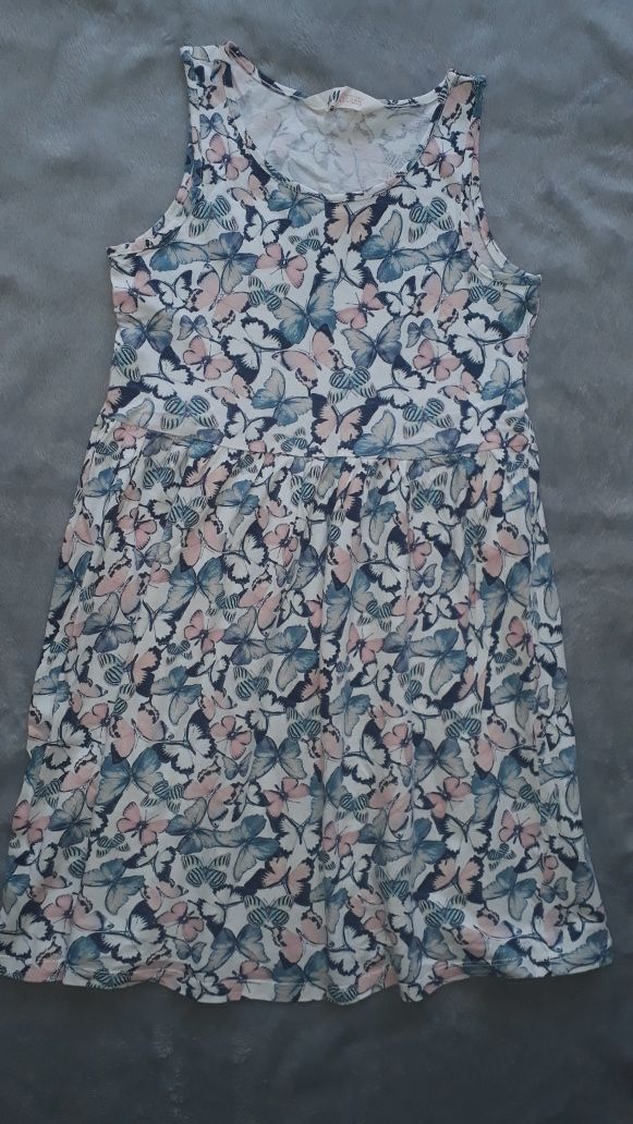 134/140_H&M_sukienka_motylki