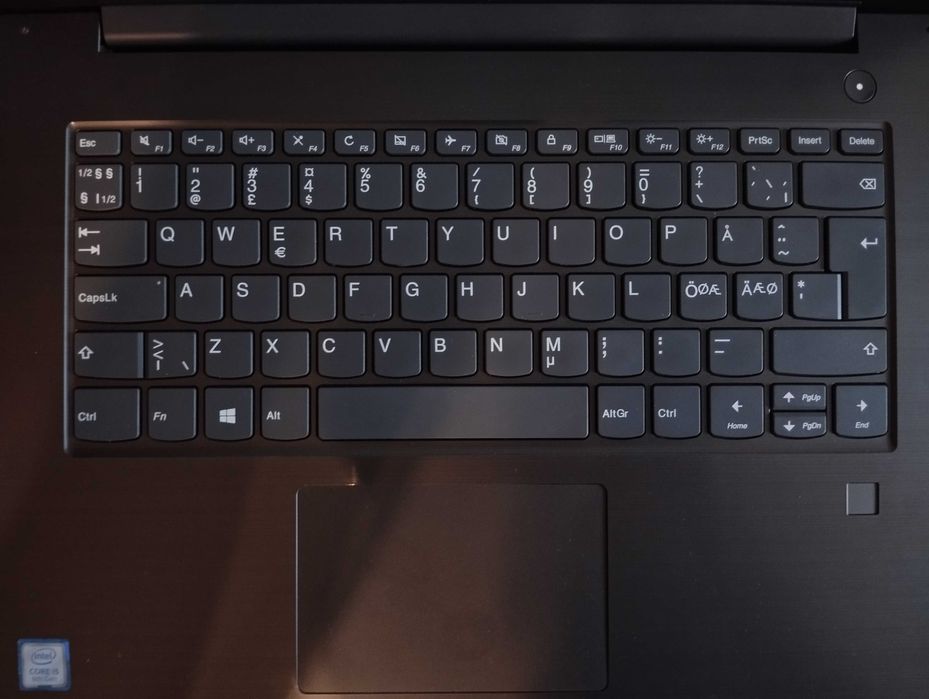 Laptop LENOVO Intel Core i5-8250U, 20GB RAM DDR4, 256GB SSD NVME