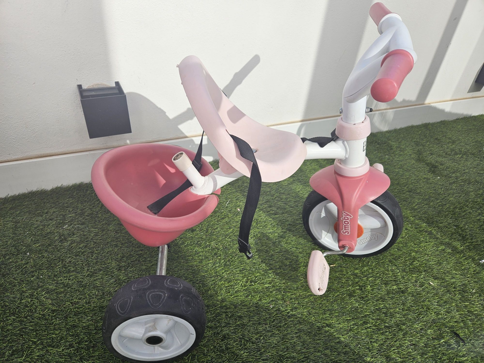 Triciclo menina marca "Smoby"