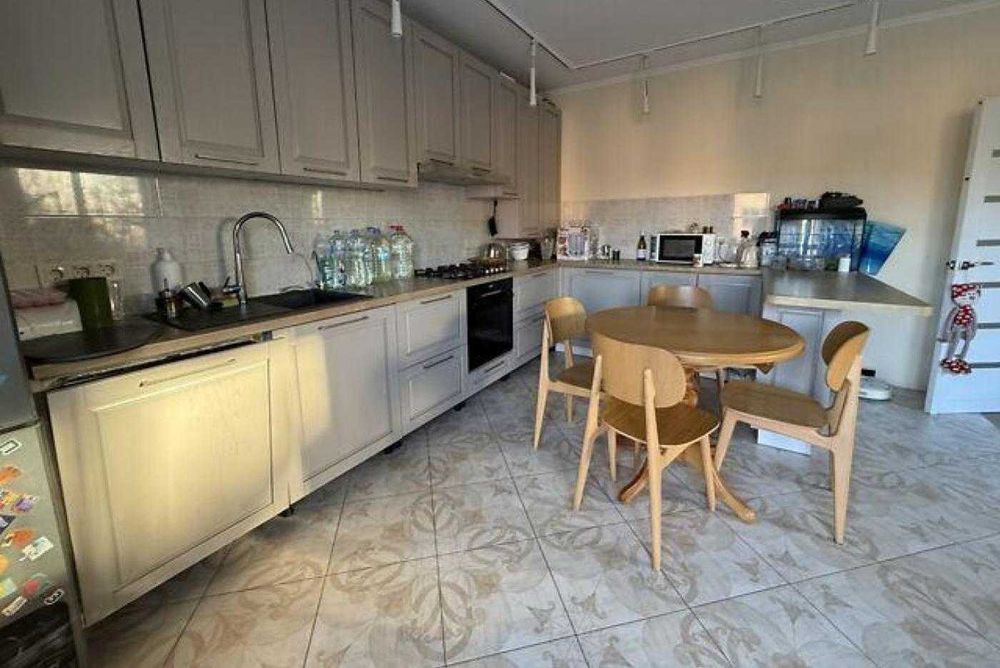 Оренда/4 котедж/ євроремонт/ Рудне / Львівська обл.