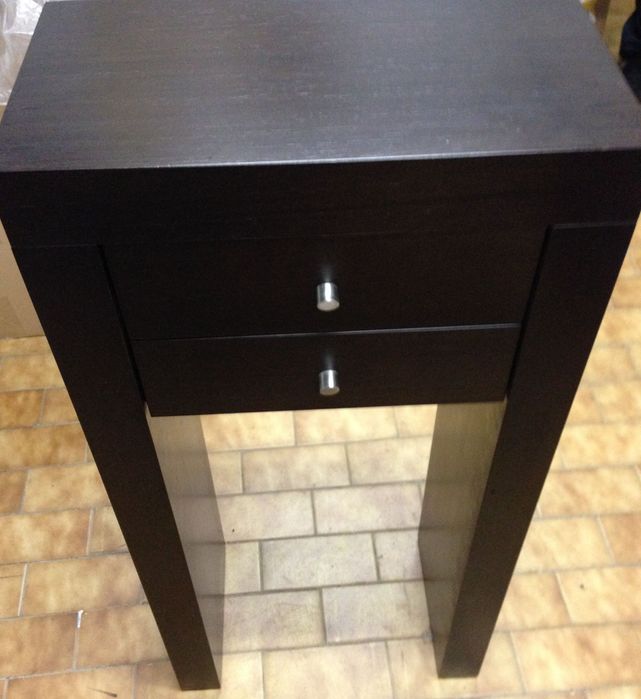 Móvel elegante pequeno com duas gavetas em madeira maciça Wengé