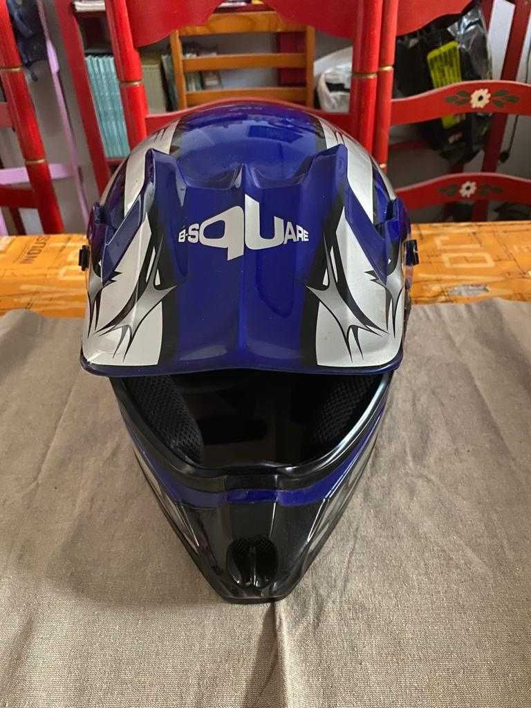 Capacete cross B-square