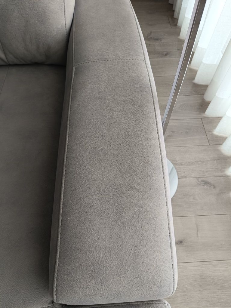 Sofá  elétrico com chaise longue