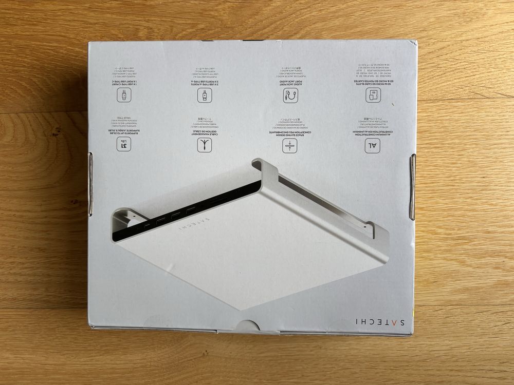Stacja dokująca, stojak Satechi (USB-C, 3x USB-A, micro/SD, jack port)