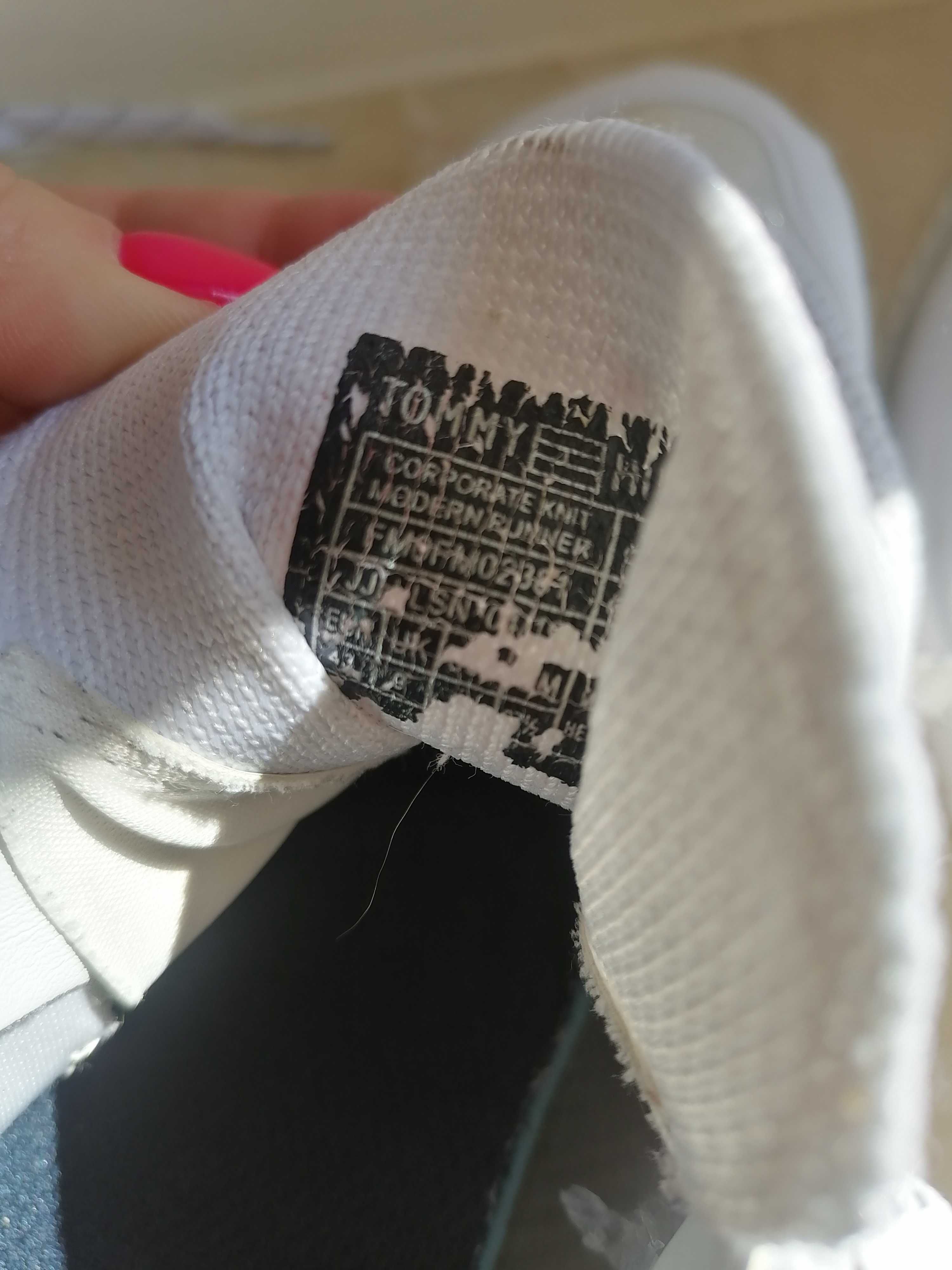 Do renowacji Buty sportowe rozm 43