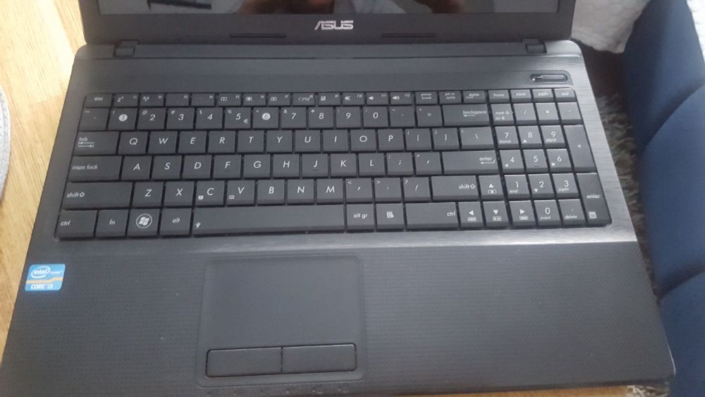 ASUS laptop X54HR-SX018V