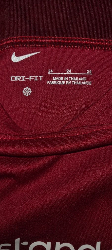 Equipamento Liverpool 10 anos