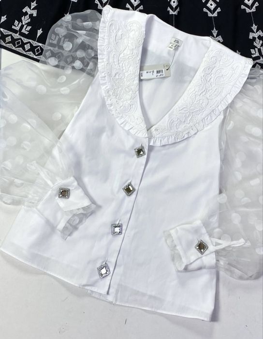 Блуза новая с кружевом River Island