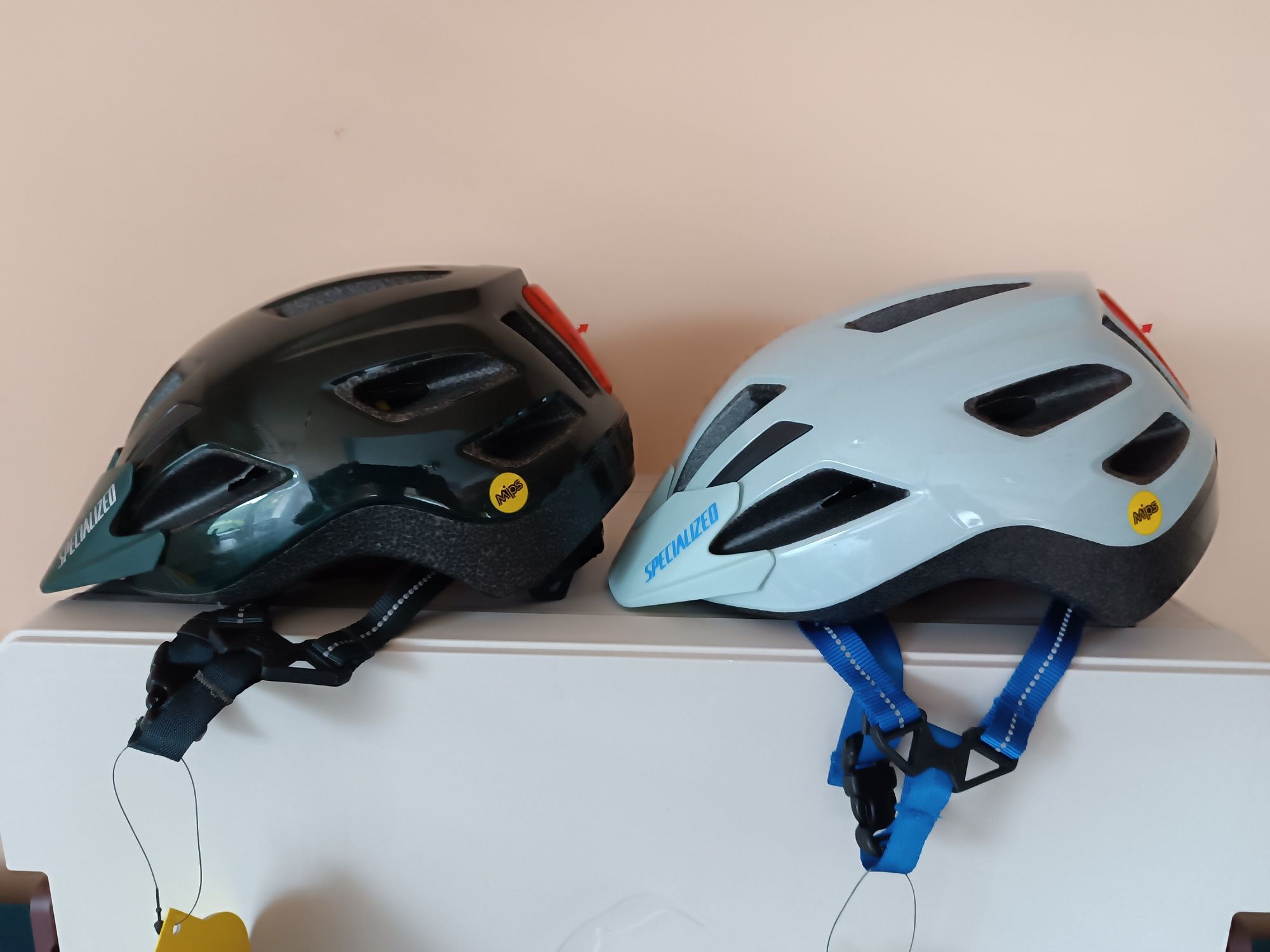 Nowe kaski Specialized Shuffle LED MIPS