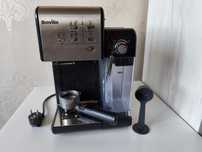 Ekspres kolbowy Breville VCF108X