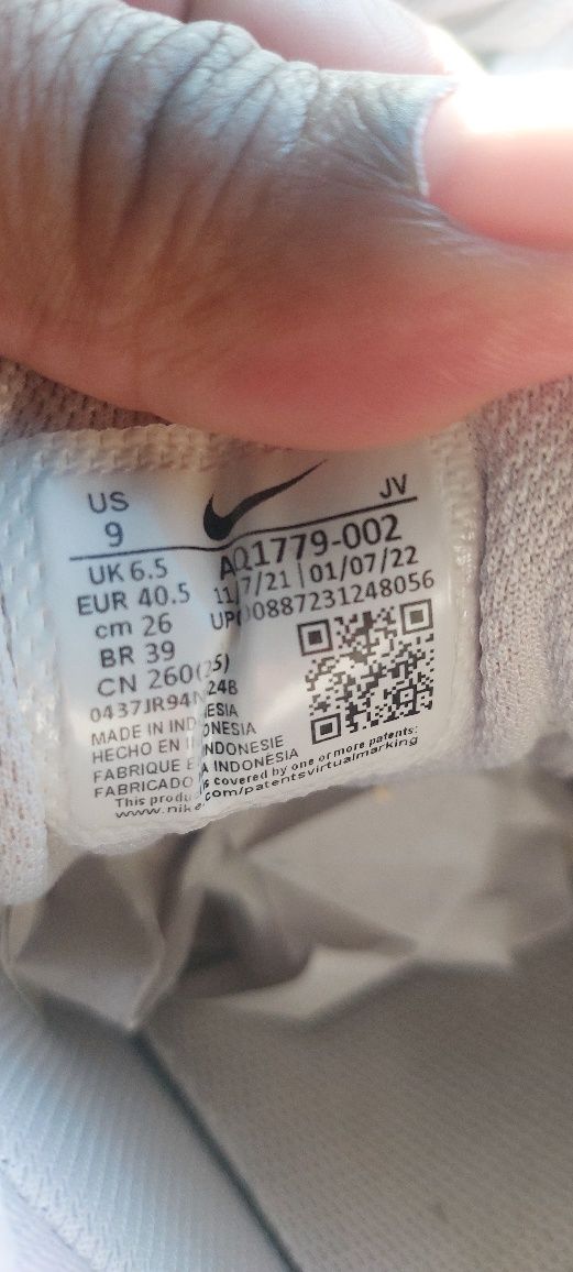 Tenis Nike Tamanho 40.5 Usado em bom estado Entrego Alfragide e Benfic