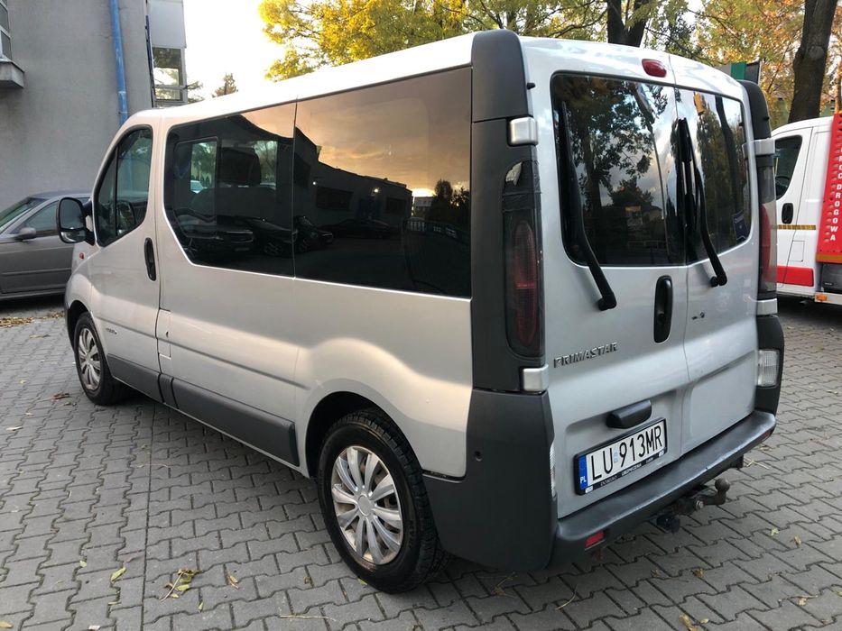 Nissan Primastar 2.5 DCI 140 KM 9 osob Hak 2005 rok stan Bdb