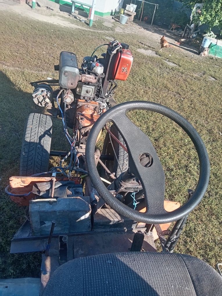 Продам міні тракторця
