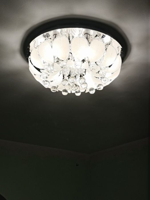 Люстра кришталева