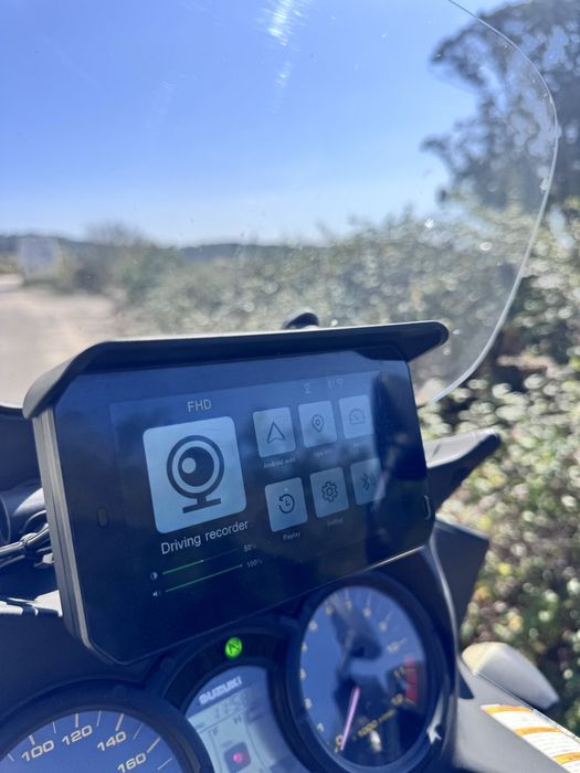 SUZUKI V-STROM DL650 nacional poucos km