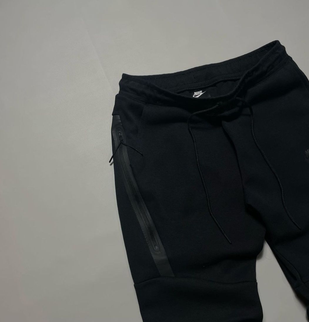 Nike Tech fleece