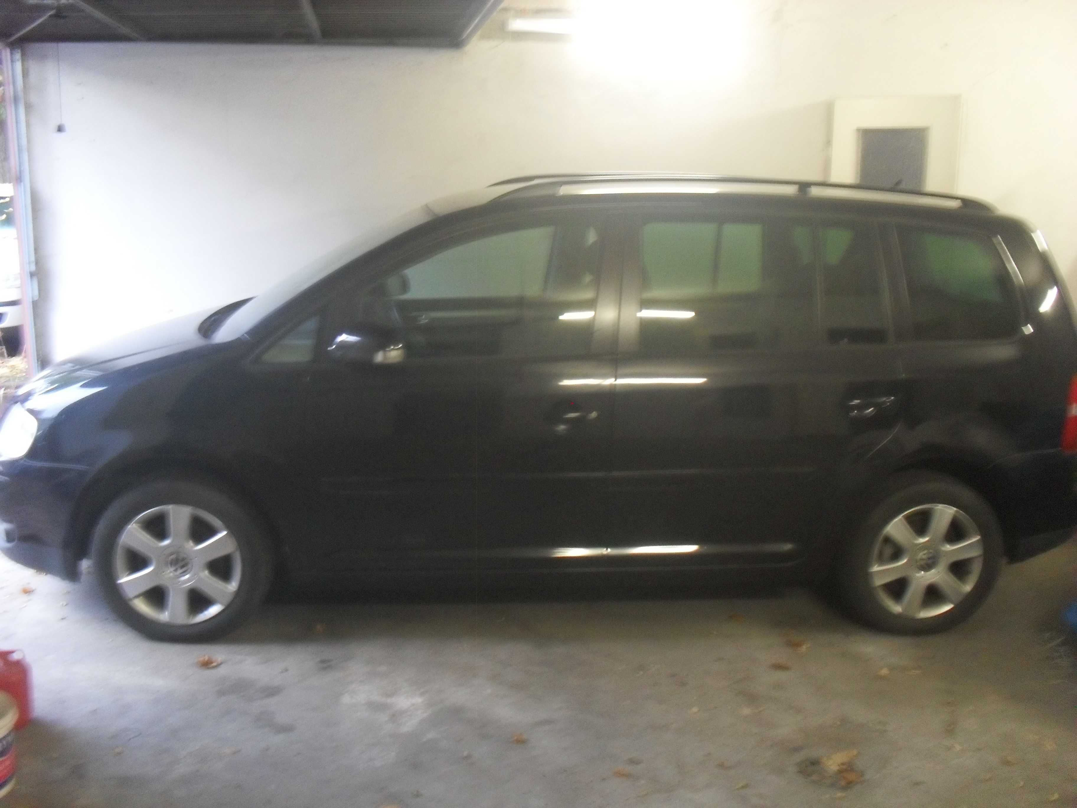 VW TOURAN 1.9 TDI zarejestr.klimatronic 6-biegowy I rej.2007 r.