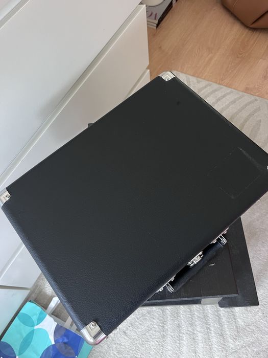 Gira-discos SWONGSON