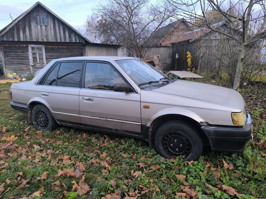 Продам Мазда 323