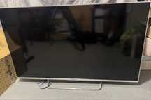 Telewizor Sony KDL-55W815B – 55” Full HD Smart TV z 3D + akcesoria