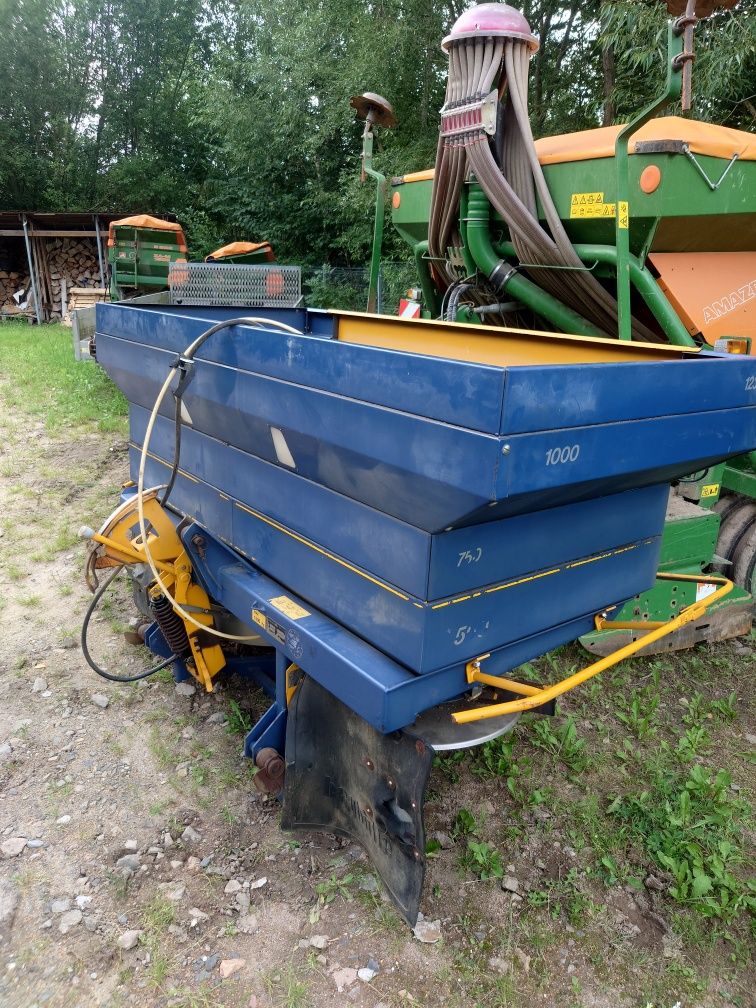 Rozsiewacz nawozów bogballe Dz. Amazone. Rauch