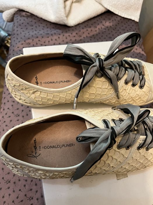 Кожанные  кеды Donald J Pliner большого размера