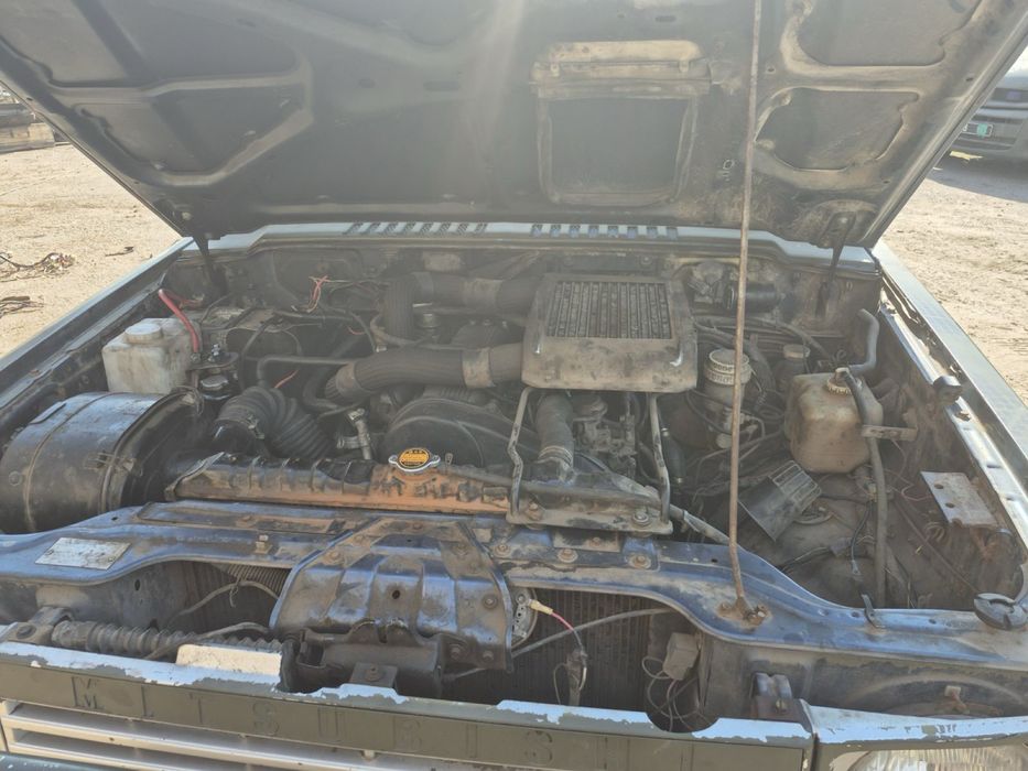 Паджеро 4/4 2.5тді украінська реєстрація