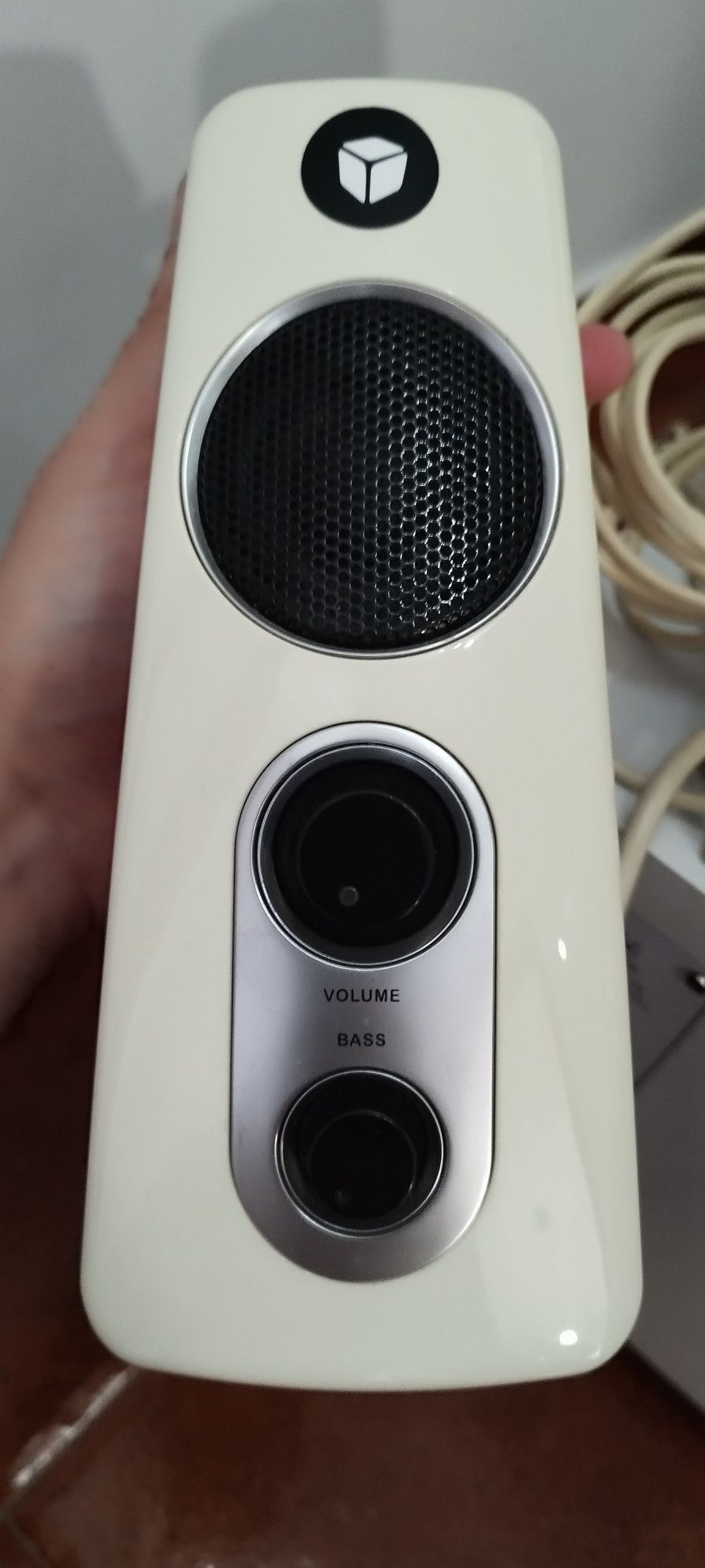 Colunas Logitech usadas