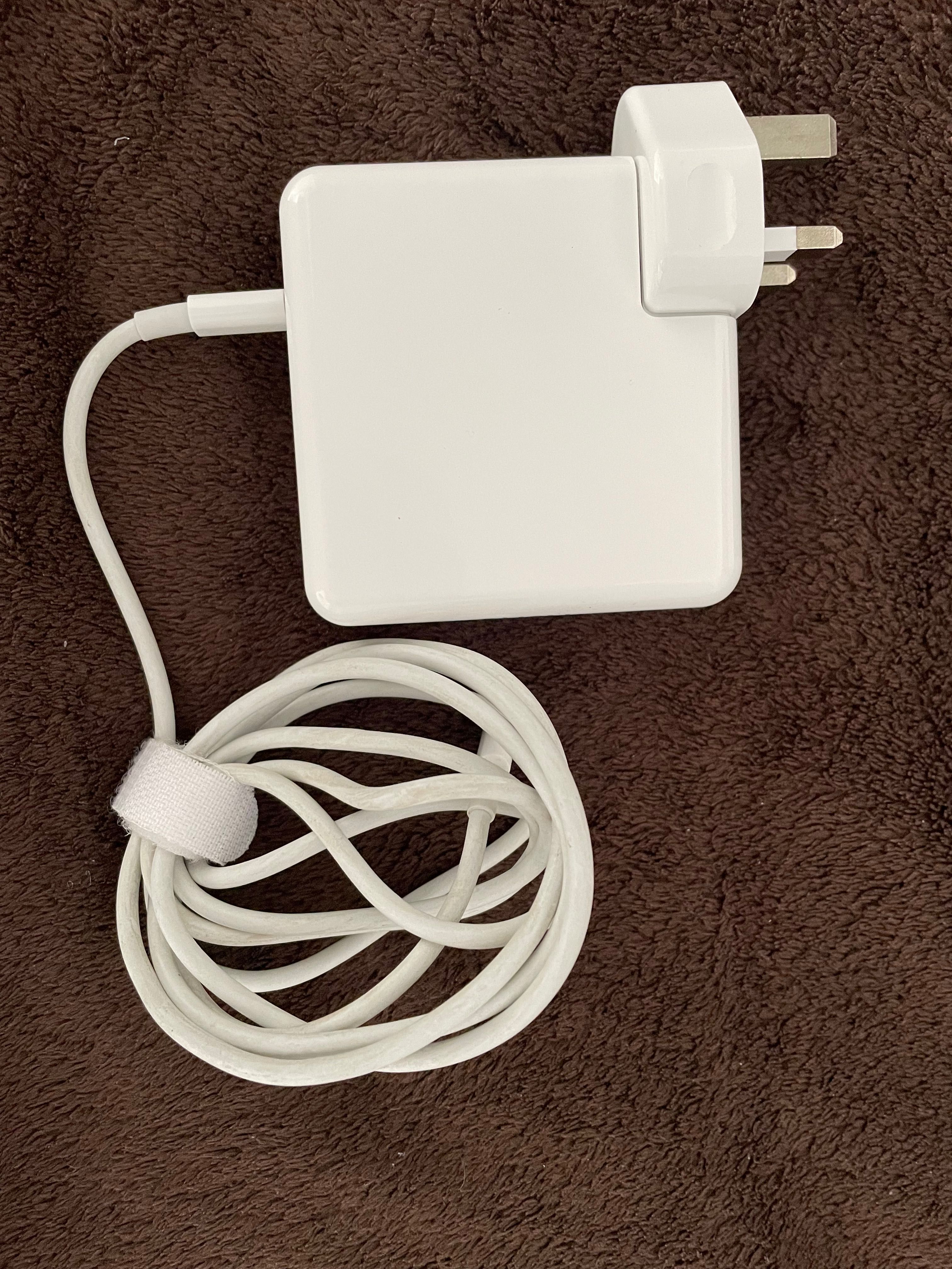 Блок питания зарядное ZELENG
MacBook Pro 106W USB type C