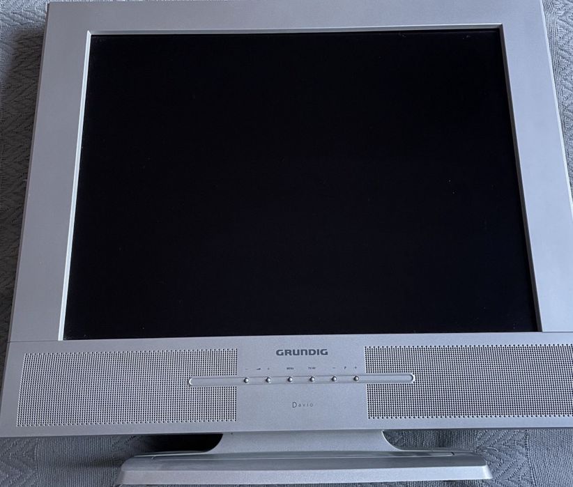 Monitor grundig funcionando