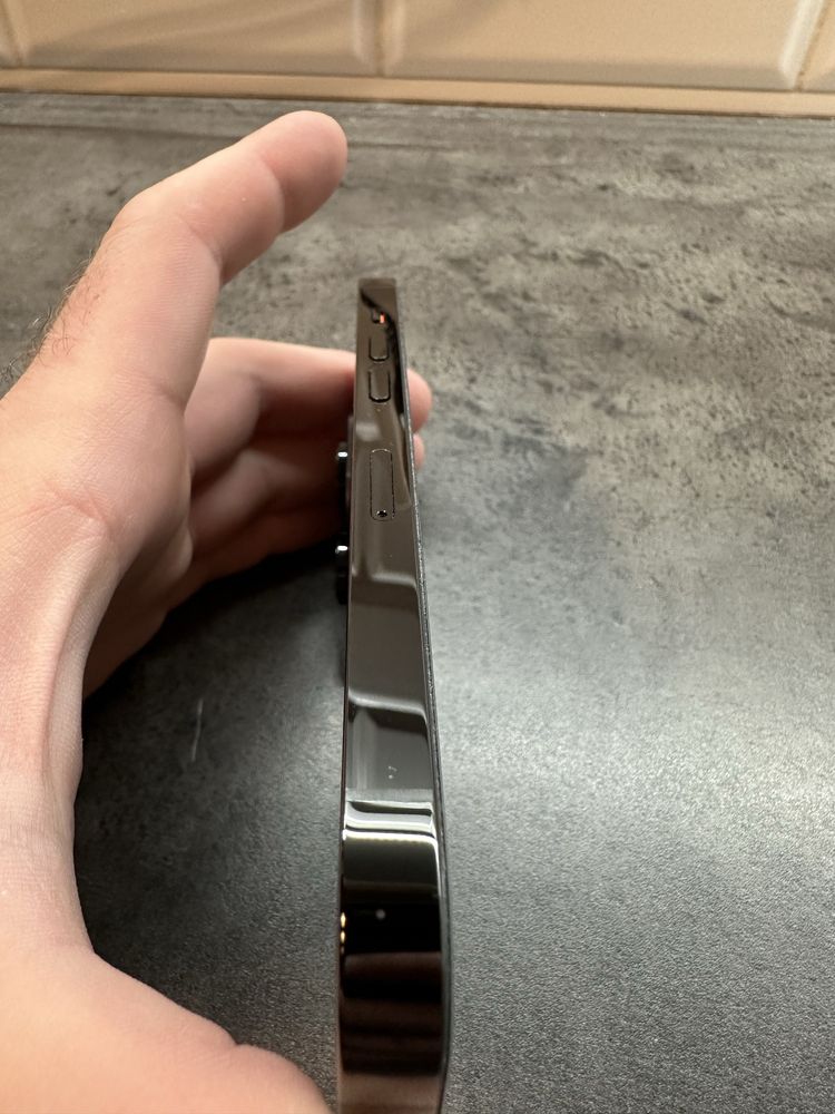 iPhone 14 Pro 128GB czarny – Stan BDB, po wymianie płyty