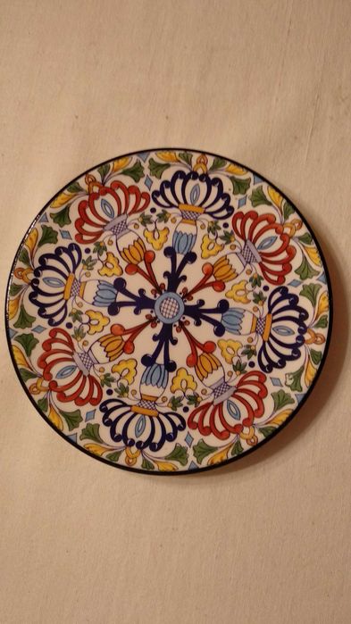 Pratos decorativos pintados artesanalmente