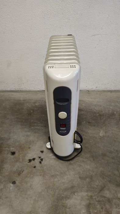 Aquecedor a óleo Junex