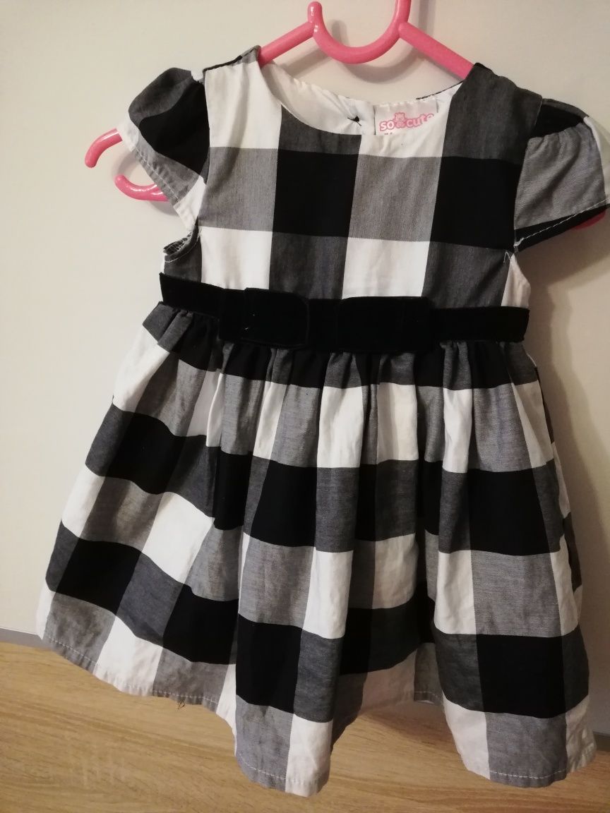 Nowa sukienka niemowlęca 74