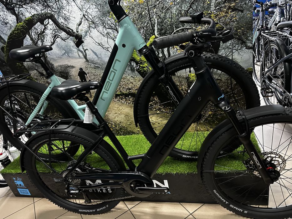 Rower elektryczny typu SUV NEON BIKES SUMMIT RHM 1.0/black-ACTIVE ZONE