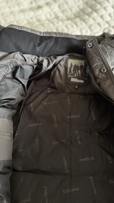 Зимова чоловіча куртка нова