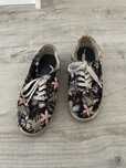 Buty trampki w kwiaty
