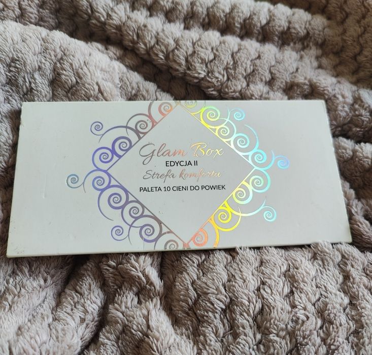 Glam Box, Glam Shop "Srefa Komfortu" paleta cieni do powiek