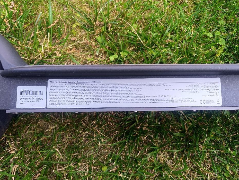 Xiaomi scooter essential zadbana odblokowana 30km/h