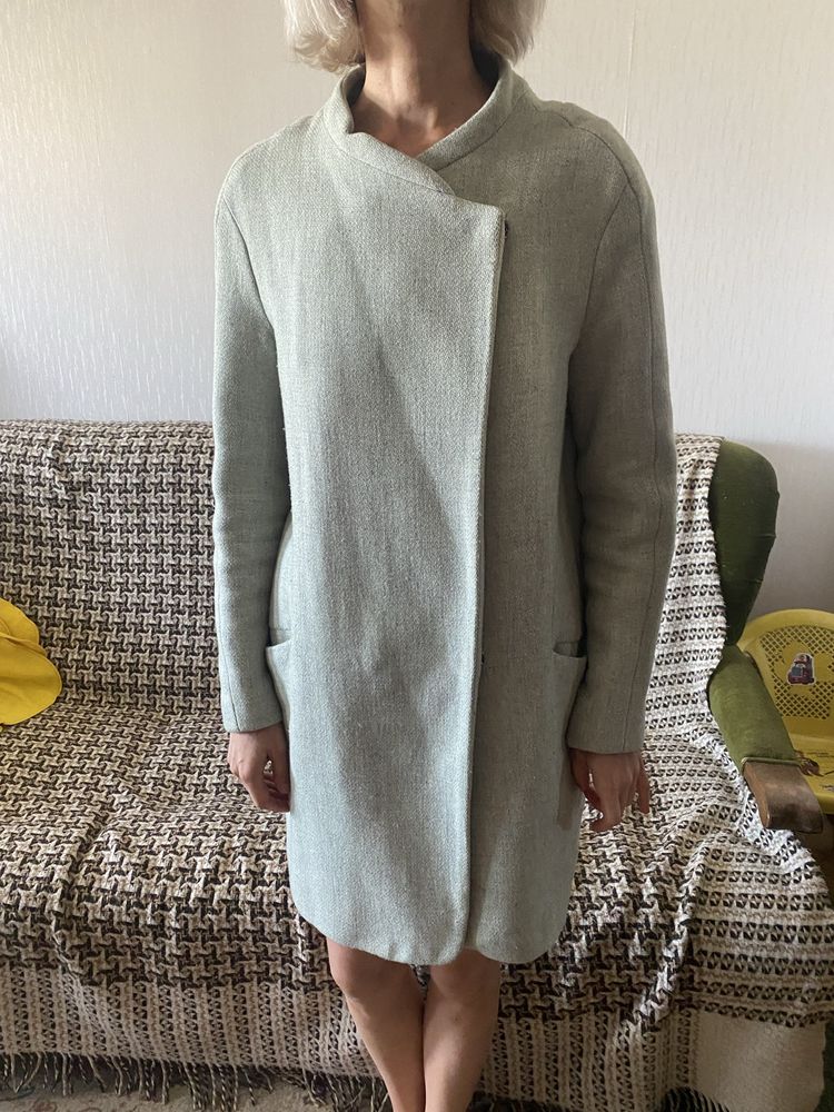 Пальто Zara Basic (пр-во Марокко) XS, очень хорошее состояние