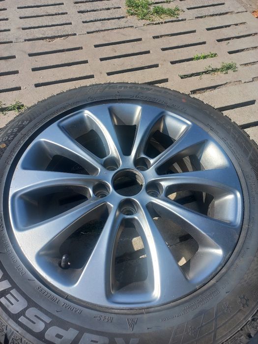 Титани Opel Zafira b