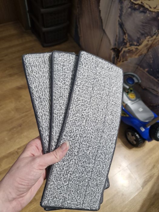 Віддам 3 насадки на швабру